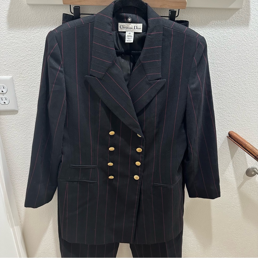 Christian Dior two piece women’s suit red pinstripe on black size 14